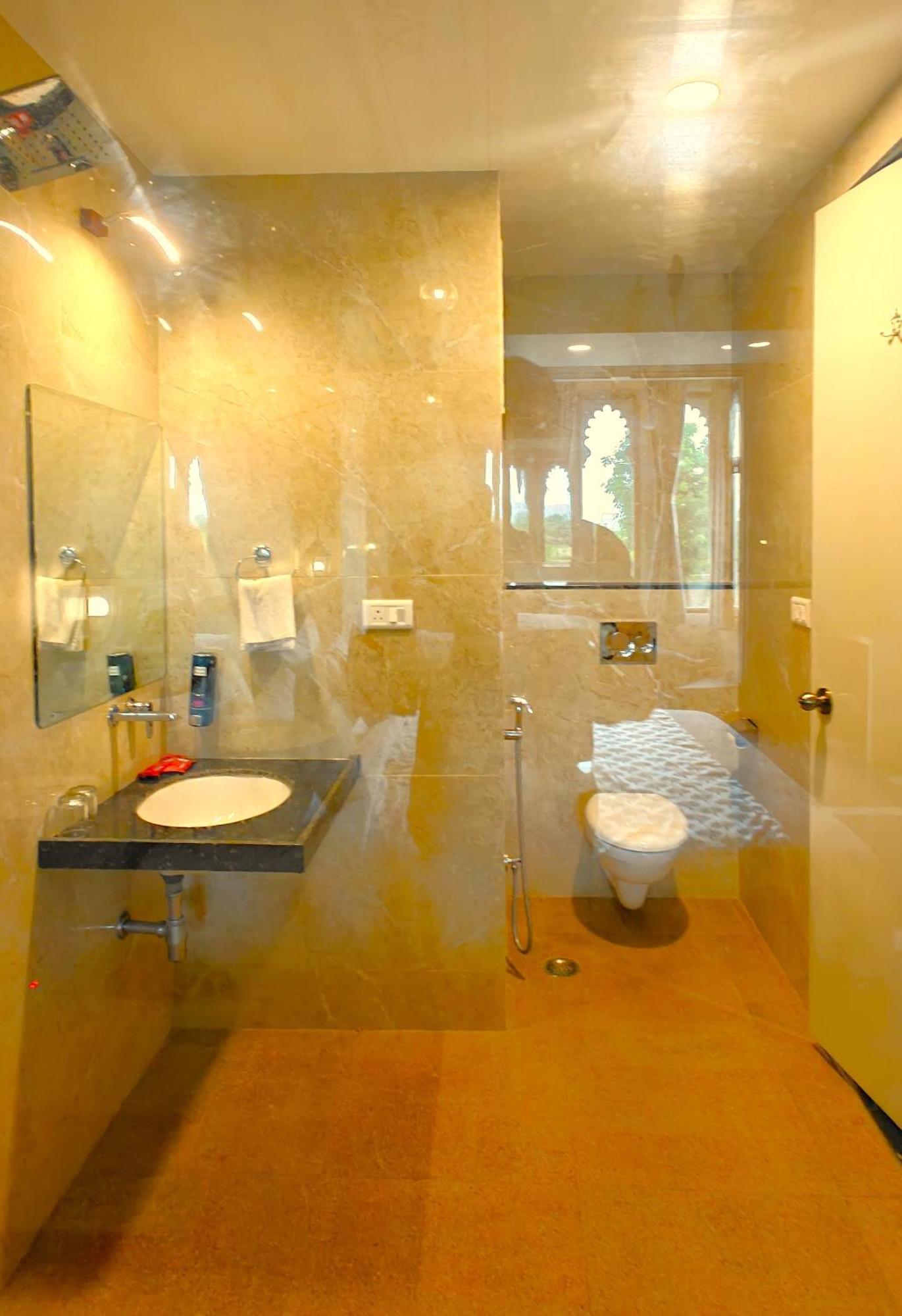 Hotel The Biletha Bagh Udaipur Esterno foto