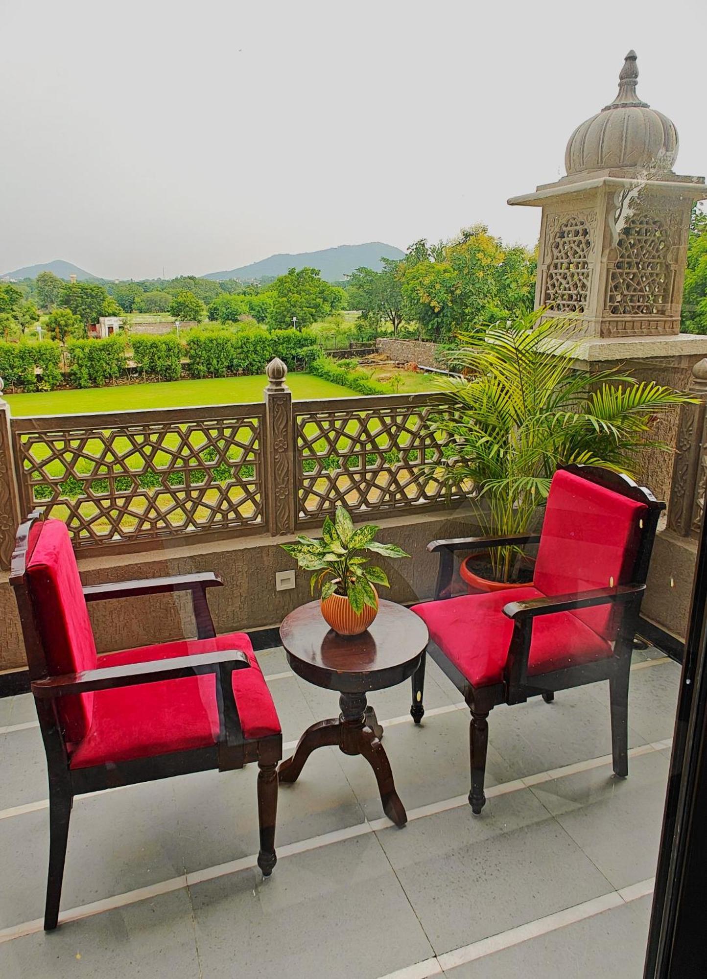 Hotel The Biletha Bagh Udaipur Esterno foto
